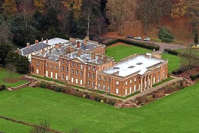 himley-hall_little_beech_pub_attractions